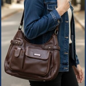 Luxurious Brown Leather Shoulder Bag
